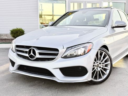 Used 2018 Mercedes-Benz C 300 Sedan image 2