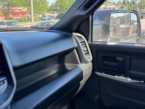 Used 2022 RAM 2500 Tradesman AWD/4WD image 25