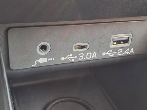 Certified 2025 Subaru Outback Premium image 16