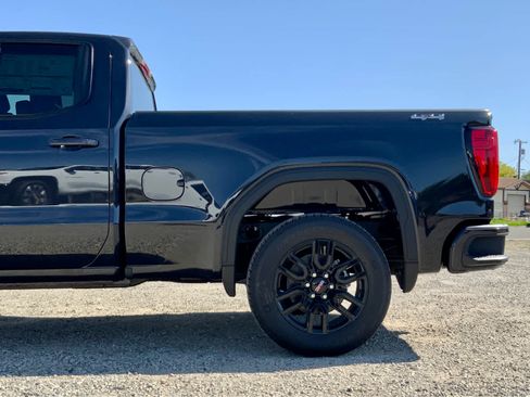 New 2026 GMC Sierra 1500 Elevation image 15