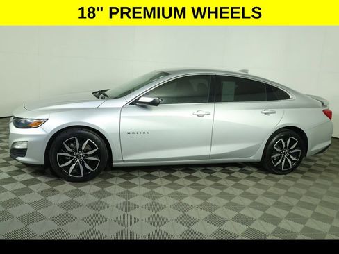 Used 2022 Chevrolet Malibu RS FWD image 4