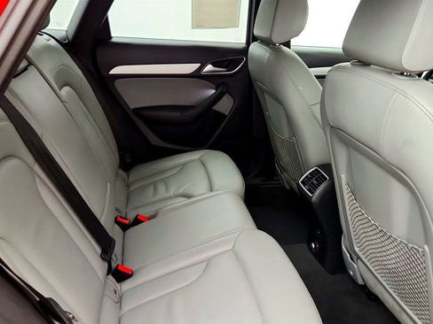 Used 2018 Audi Q3 2.0T Premium FWD image 23