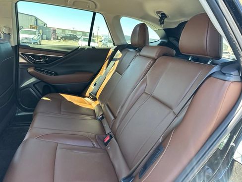 Used 2025 Subaru Outback Touring XT AWD/4WD image 21