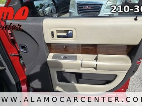 Used 2011 Ford Flex SEL w/ Rapid Spec Order Code FWD image 18