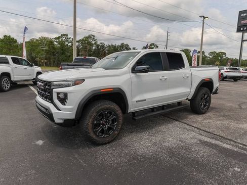 Used 2024 GMC Canyon Elevation w/ Convenience Package RWD image 4