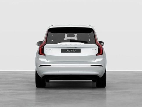 New 2026 Volvo XC90 B6 Core w/ Protection Package Premier AWD/4WD image 4