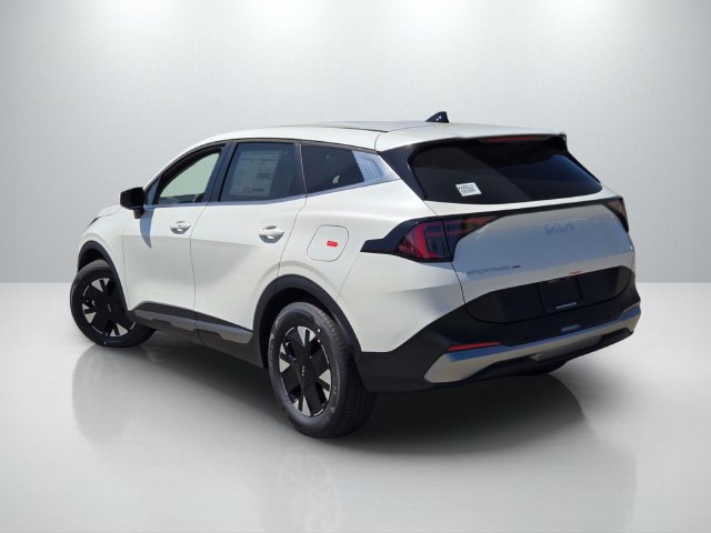 New 2027 Kia Sportage LX FWD image 6