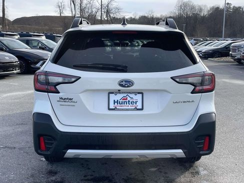 Used 2021 Subaru Outback Limited image 26