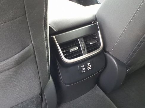 Used 2023 Subaru Outback Premium AWD/4WD image 18