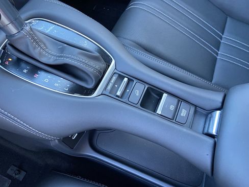 New 2026 Honda HR-V EX-L image 36