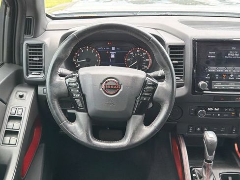 Used 2022 Nissan Frontier Pro-X RWD image 23