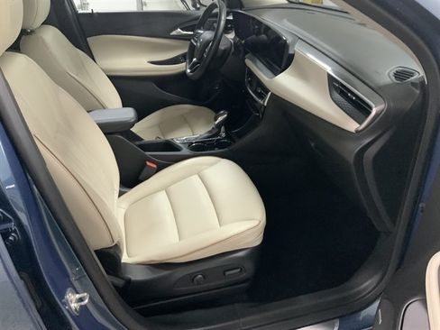 Used 2024 Buick Encore GX Avenir w/ Avenir Convenience Package AWD/4WD image 23