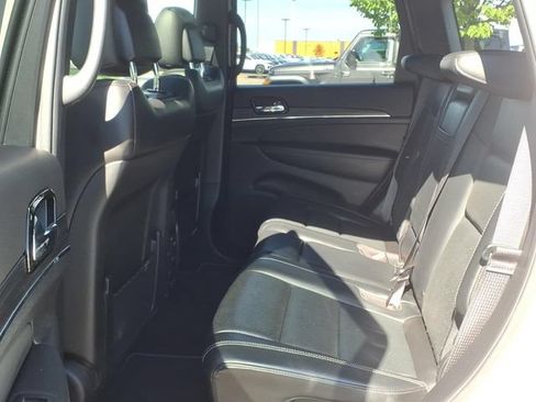Certified 2021 Jeep Grand Cherokee Limited w/ Quick Order Package 28K 80th AWD/4WD image 14