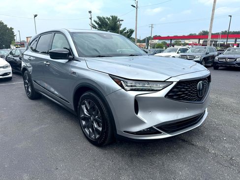 Used 2023 Acura MDX A-Spec image 3