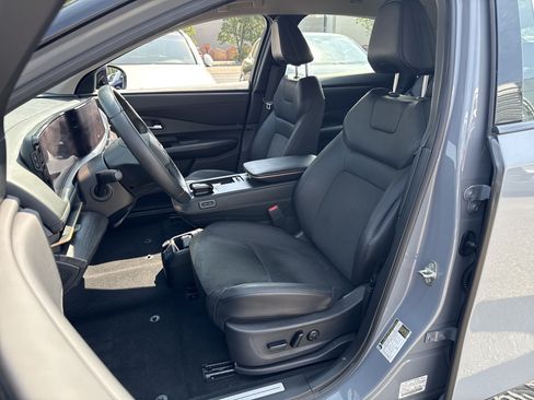 Certified 2024 Nissan Ariya AWD image 14