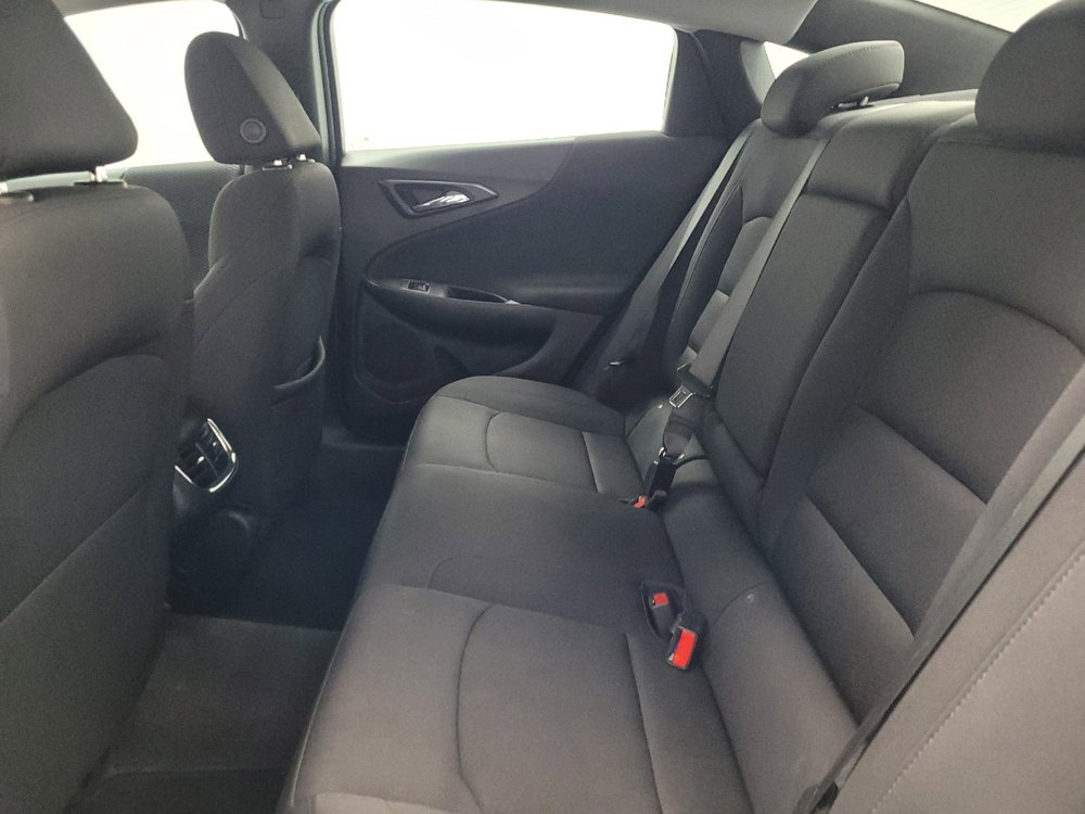 Used 2023 Chevrolet Malibu LT FWD image 18