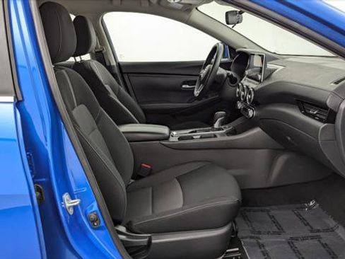 Used 2025 Nissan Sentra SV image 21