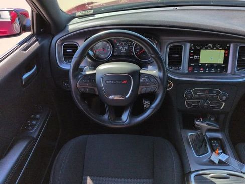 Used 2019 Dodge Charger Scat Pack w/ Navigation & Travel Group image 15