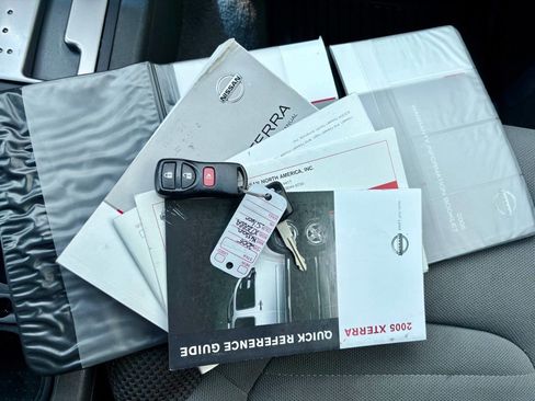 Used 2005 Nissan Xterra SE AWD/4WD image 36