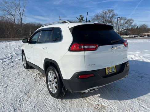 Used 2016 Jeep Cherokee Limited image 5