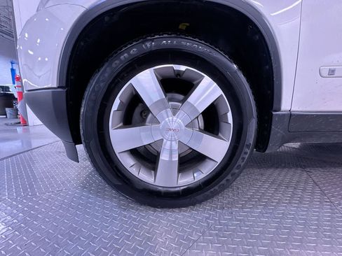 Used 2010 GMC Acadia SLT image 10