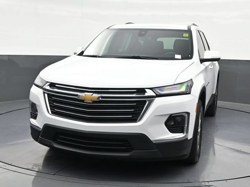 Used 2024 Chevrolet Traverse LT FWD image 8