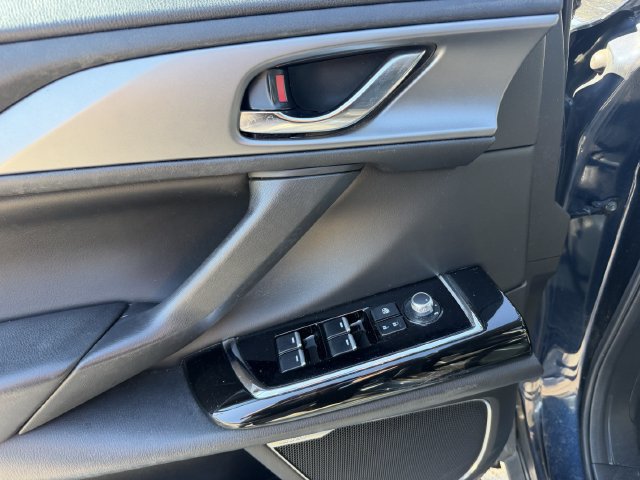Used 2021 MAZDA CX-9 Touring w/ Touring Premium Package FWD image 11