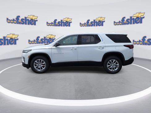 Certified 2022 Chevrolet Traverse LS AWD/4WD image 5