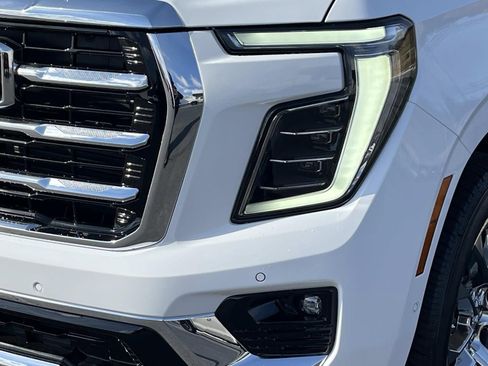 New 2026 GMC Yukon Elevation w/ Elevation Premium Package image 11