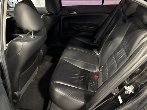 Used 2012 Honda Accord SE image 8