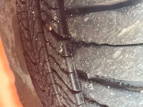 Used 2019 Chrysler Pacifica Limited w/ Tire & Wheel Group FWD image 42