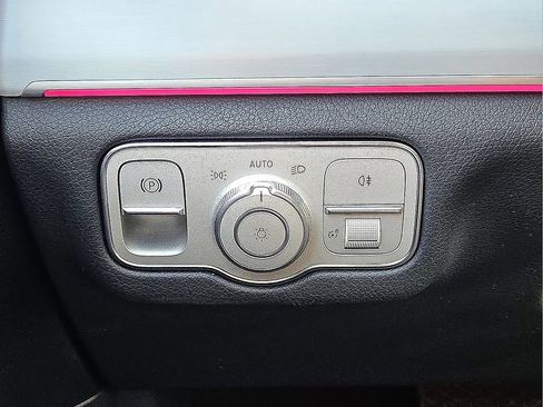 Used 2025 Mercedes-Benz GLS 450 4MATIC image 28