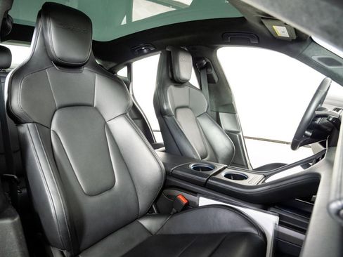 Used 2020 Porsche Taycan Turbo S image 25