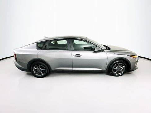 Used 2025 Kia K4 LXS image 10