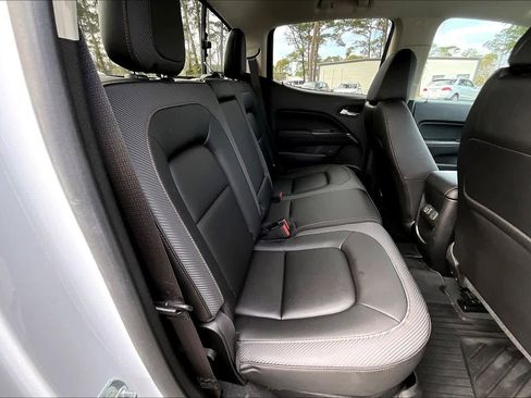 Used 2022 GMC Canyon AT4 w/ Trailering Package image 20