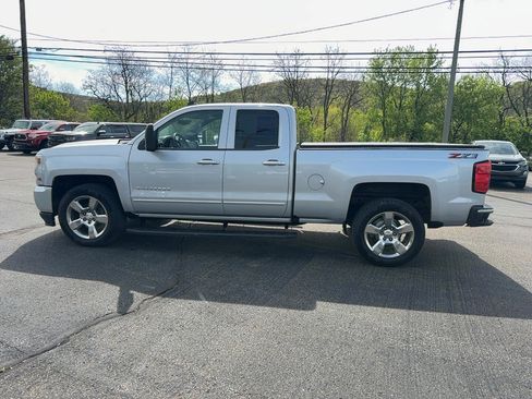 Used 2018 Chevrolet Silverado 1500 LT w/ All Star Edition AWD/4WD image 8