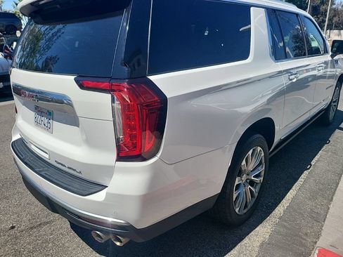 Used 2022 GMC Yukon XL Denali w/ Max Trailering Package AWD/4WD image 6