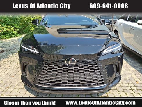 New 2026 Lexus RX 450h AWD image 2