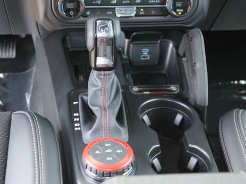 Used 2025 Ford Bronco Raptor AWD/4WD image 21