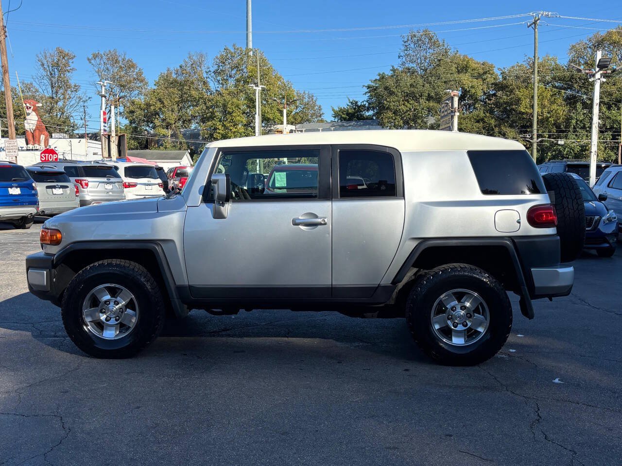 Used 2008 Toyota FJ Cruiser 4WD w/ Convenience Pkg image 5