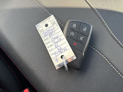 Used 2025 Chevrolet Traverse RS w/ LPO, Floor Liner Package image 35