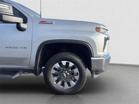 Used 2023 Chevrolet Silverado 2500 LT w/ Convenience Package image 21