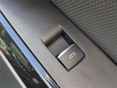 New 2026 Chevrolet Equinox RS w/ Convenience Package III image 38