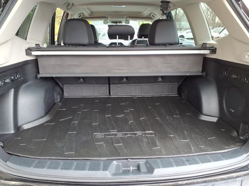 Used 2021 Subaru Forester Touring image 7