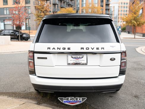 Used 2018 Land Rover Range Rover Supercharged image 6