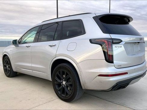 Used 2020 Cadillac XT6 Sport w/ Platinum Package image 6