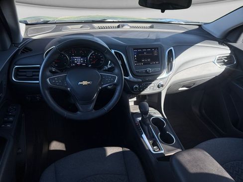 Used 2024 Chevrolet Equinox LT image 12