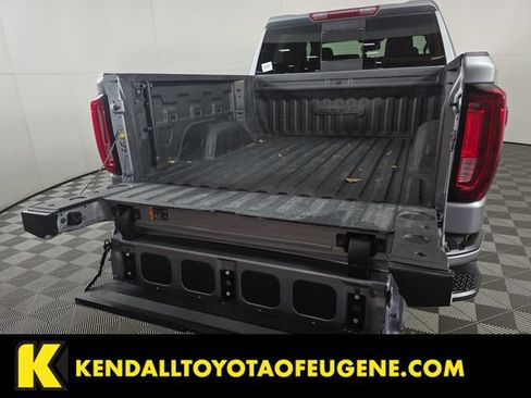 Used 2024 GMC Sierra 1500 AT4 w/ AT4 Premium Package AWD/4WD image 15
