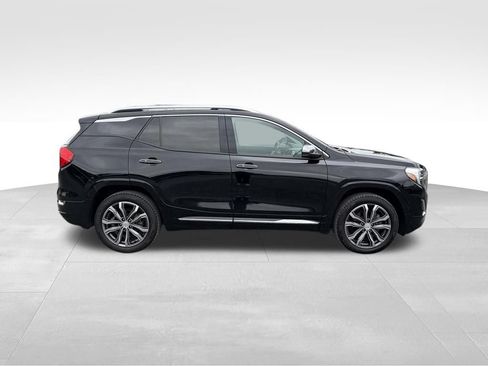 Used 2018 GMC Terrain Denali w/ GMC Pro Grade Package AWD/4WD image 24
