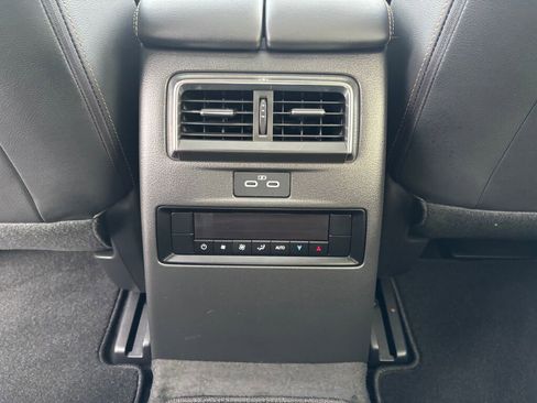 Used 2024 MAZDA CX-90 Plug-In Hybrid w/ Premium Pkg image 15